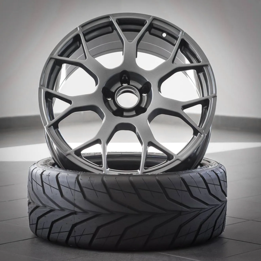 Antracit Mercedes — fotka 