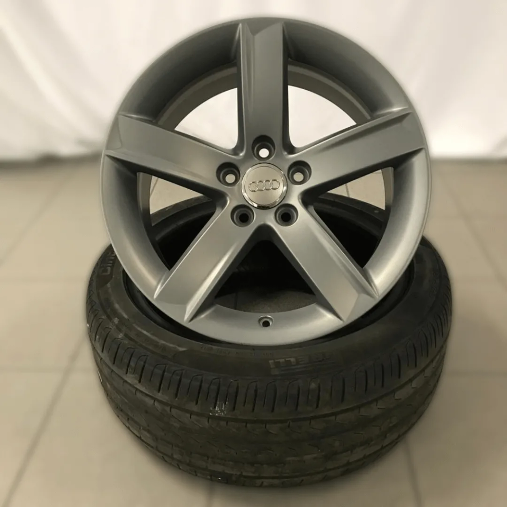 Audi Blue/Grey Met — foto 