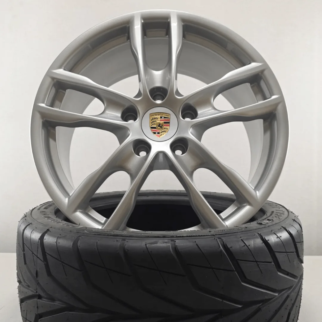 Porsche Silver lesk — foto 